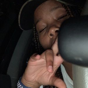 Meet your Posher, La’khya